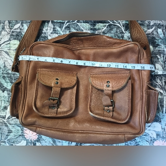 Vintage Paul Marius Leather Messenger Bag Tan Crossbody Pockets Buckle Academia - Picture 13 of 13